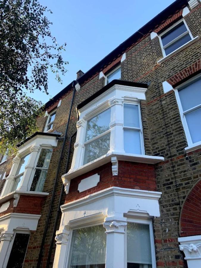 Lovely Spacious 1-Bedroom Flat In Tufnell Park Close To Central London Bagian luar foto