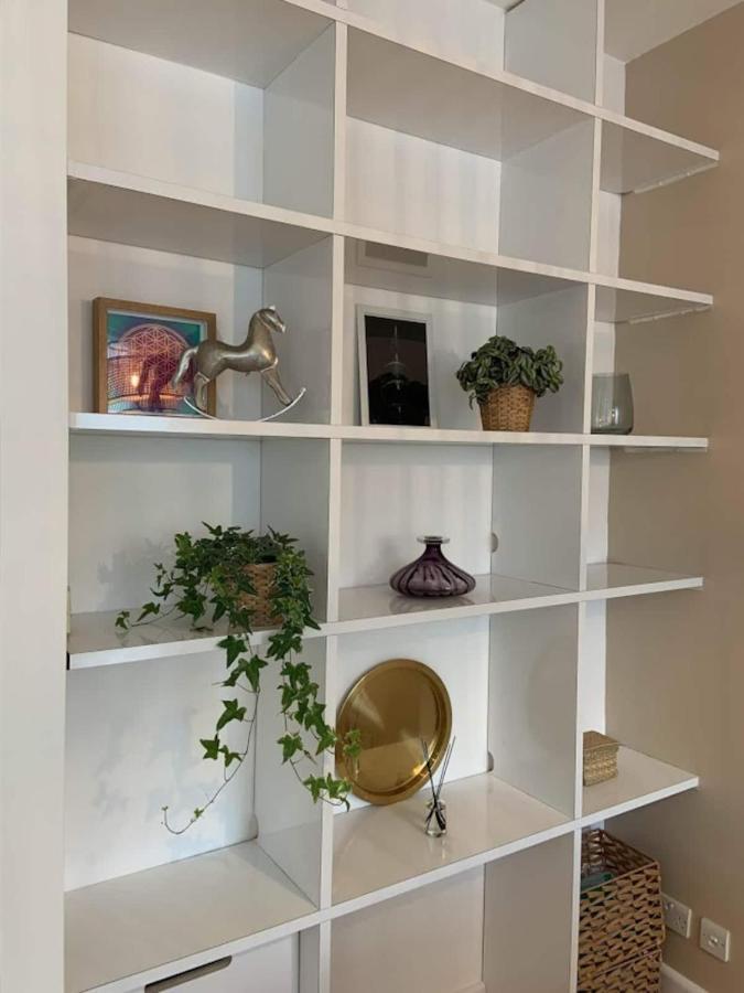 Lovely Spacious 1-Bedroom Flat In Tufnell Park Close To Central London Bagian luar foto